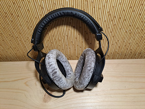 Beyerdynamic DT 770 PRO 80 ohm (1 foto / 3)
