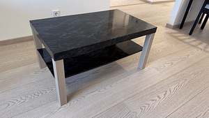 Журнальный столик IKEA (2 фото из 4)