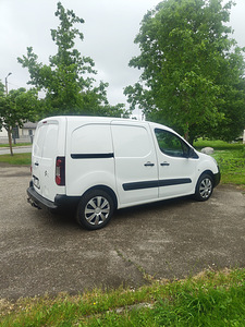 Citroen Berlingo 2018 (8 foto / 11)