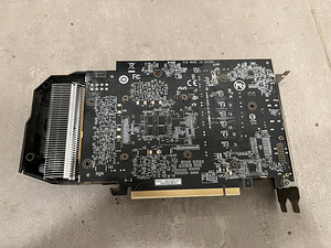 Gigabyte RTX 2060 6GB (2 foto / 3)