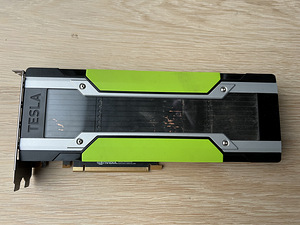 NVIDIA Tesla P100 16GB HBM2 (1 foto / 3)