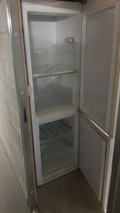 Külmik/ холодильник Whirlpool