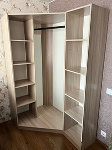 Угловой шкаф (2 фото из 2)