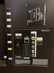 Samsung UE60F6300 (2 foto / 3)