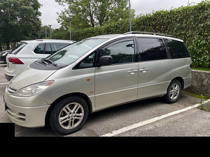 Toyota Previa (1 фото из 8)