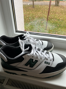 New Balance 550 White Green Black 44.5 (1 foto / 3)