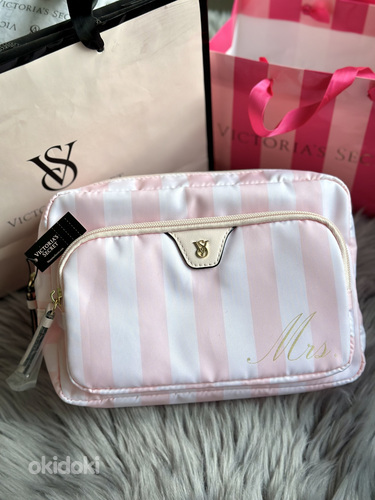 Victoria’s Secret косметичка