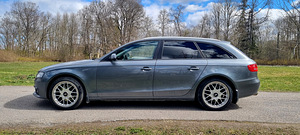 Audi A4 Quattro (3 фото из 8)