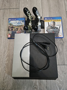 PS4 1 ТБ SSD + 2 игры + 2 консоли (1 фото из 6)