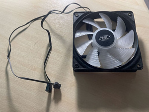 Deepcool CF120 вентилятор (1 фото из 2)