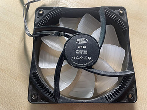 Deepcool CF120 вентилятор (2 фото из 2)