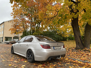 BMW 530 (4 фото из 8)