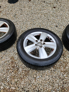 Vw caddy veljed koos rehvidega (1 foto / 4)