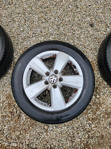 Vw caddy veljed koos rehvidega (3 foto / 4)