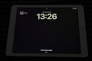 iPad 6-го поколения (2 фото из 5)