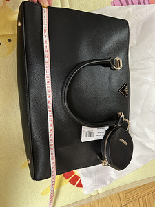 Женская сумка Guess (6 фото из 8)