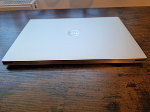 Dell XPS 15 9510 FHD+ i7 64GB RAM 1TB SSD RTX3050 W11 PRO (7 foto / 9)