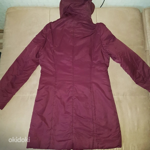Зимняя куртка фиолетового цвета, размер S. (фото #2)