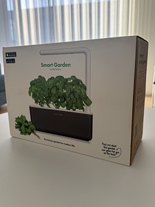 Click & Grow Smart Garden 3 (1 foto / 5)