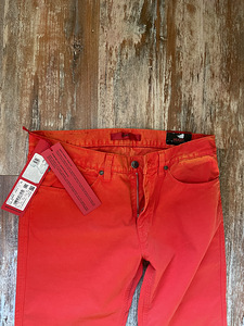 M: Hugo Boss teksad, uued, originaalid (4 foto / 5)