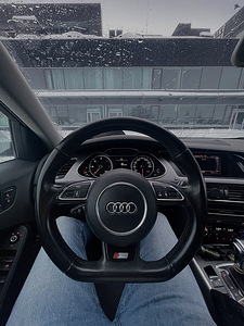 Audi A4 S-Line (6 фото из 8)