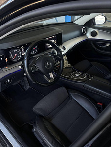 Mercedes-Benz E-klass 2017 (7 foto / 8)