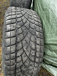BMW X5 veljed koos rehvidega (3 foto / 4)