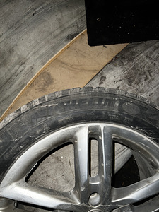 Audi veljed koos rehvidega (2 foto / 3)
