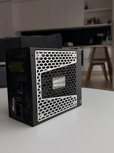 Seasonic PRIME GX-1300 (5 foto / 8)