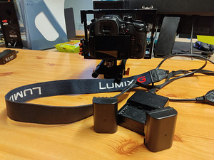 Panasonic GH 4 Body + Cage (4 foto / 9)
