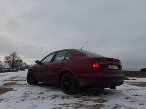 Seat Toledo 1.9tdi (3 foto / 9)