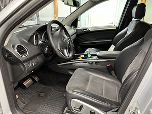 Mercedes-Benz ML 320 CDI 4MATIC 3.0 V6 165kW (14 foto / 15)