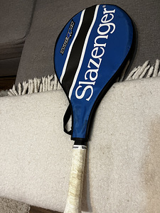 Tennisereket (2 foto / 2)