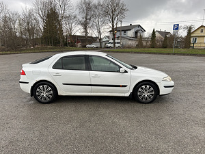 Müüa Renault Laguna (4 foto / 11)