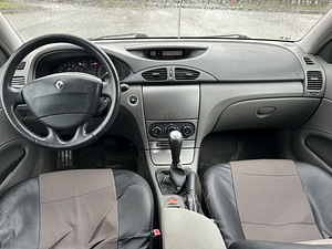 Müüa Renault Laguna (9 foto / 11)