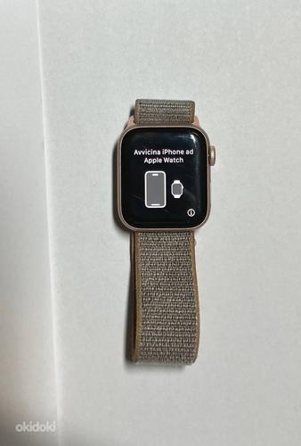 Apple Watch Series 4 Gold Aluminium Case (40mm) (foto #4)