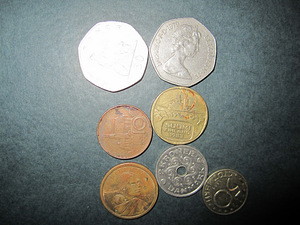 Эстонские монеты 1крона,5 крон,+монеты других стран (3 фото из 6)
