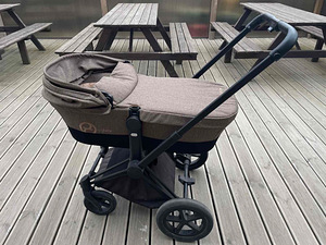 Продам коляску Cybex Priam Lux. (5 фото из 5)