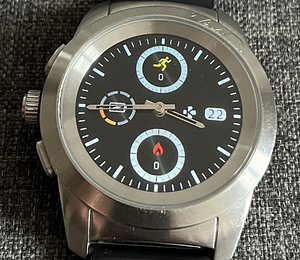 Smartwatch Mykronoz ZeTime (6 foto / 6)