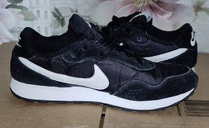 Nike tossud. Suurus 36,5