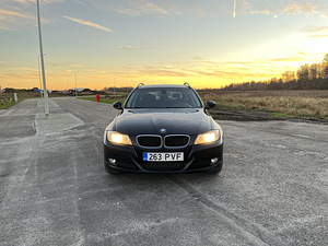 BMW e91 318d manuaal (4 foto / 11)