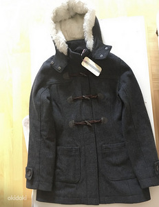 Теплое пальто/куртка 152 см