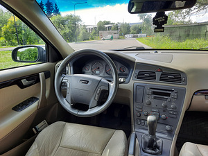 Volvo V70 2.4d мануал (4 фото из 15)