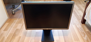 HP 24' ja Dell 23' Monitorid (6 foto / 10)