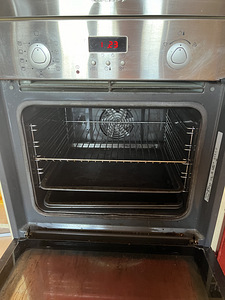 Встраиваемая духовка Electrolux (2 фото из 2)
