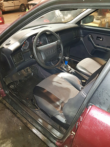 Audi 80 B4 2.0 66kw ÜV 07.23 (7 foto / 7)