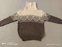 Детский свитер для мальчика или девочки