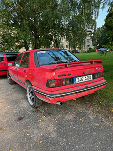 M: ford sierra 2,0 88kw (3 foto / 10)