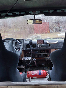 Toyota land cruiser HJ60 (4 foto / 7)