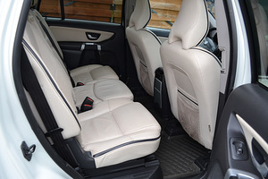 Volvo xc90 R-design (10 foto / 12)
